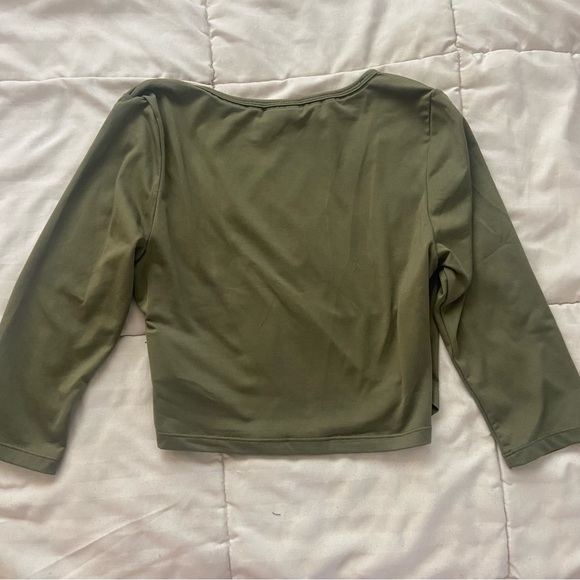 Gymshark Ballet Wrap Crop Top - Picture 4 of 4